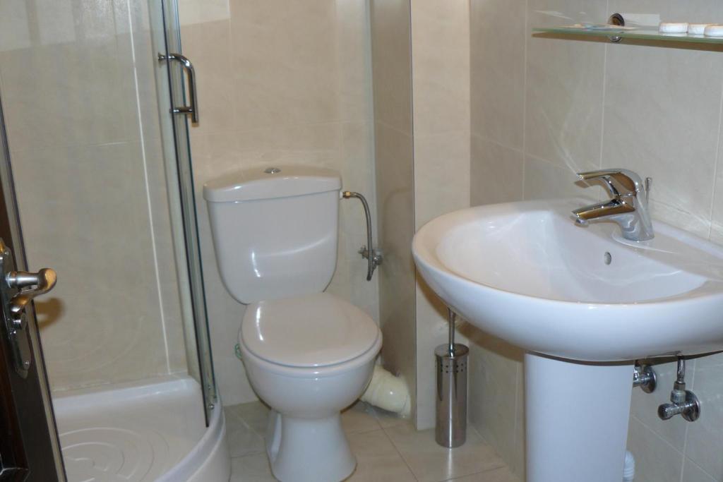 Ramona Hotel Gura Humorului Ruang foto